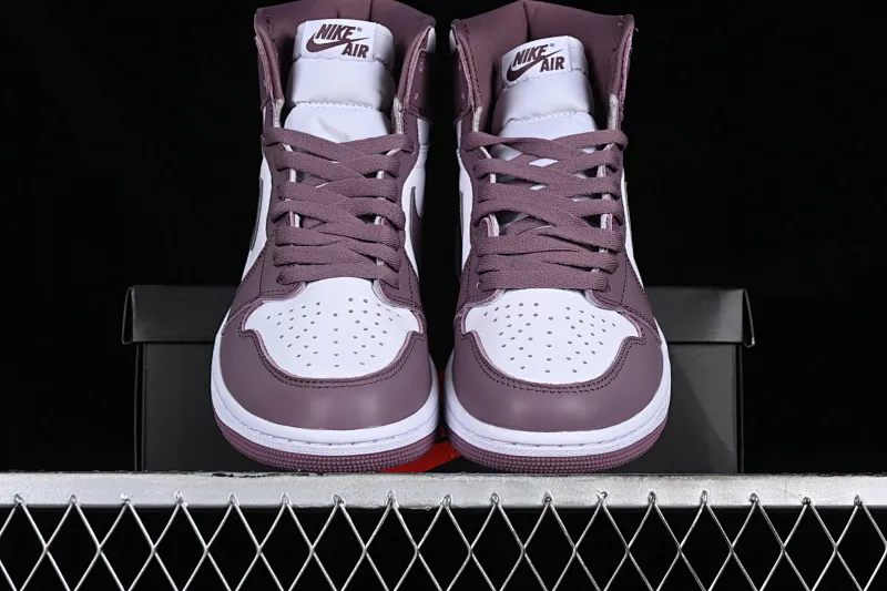 All categories Air Jordan Jordan series basketball shoes Air Jordan 1 High pure original Air Jordan 1 Retro High "Sky J Mauve" AJ1 Joe 1 violet color DZ5485-105